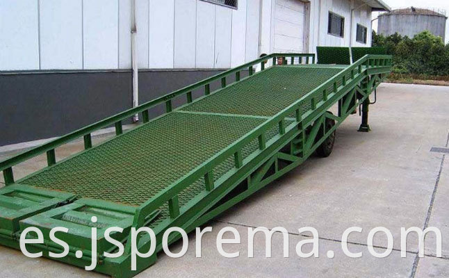 Mobile yard ramps Jpg